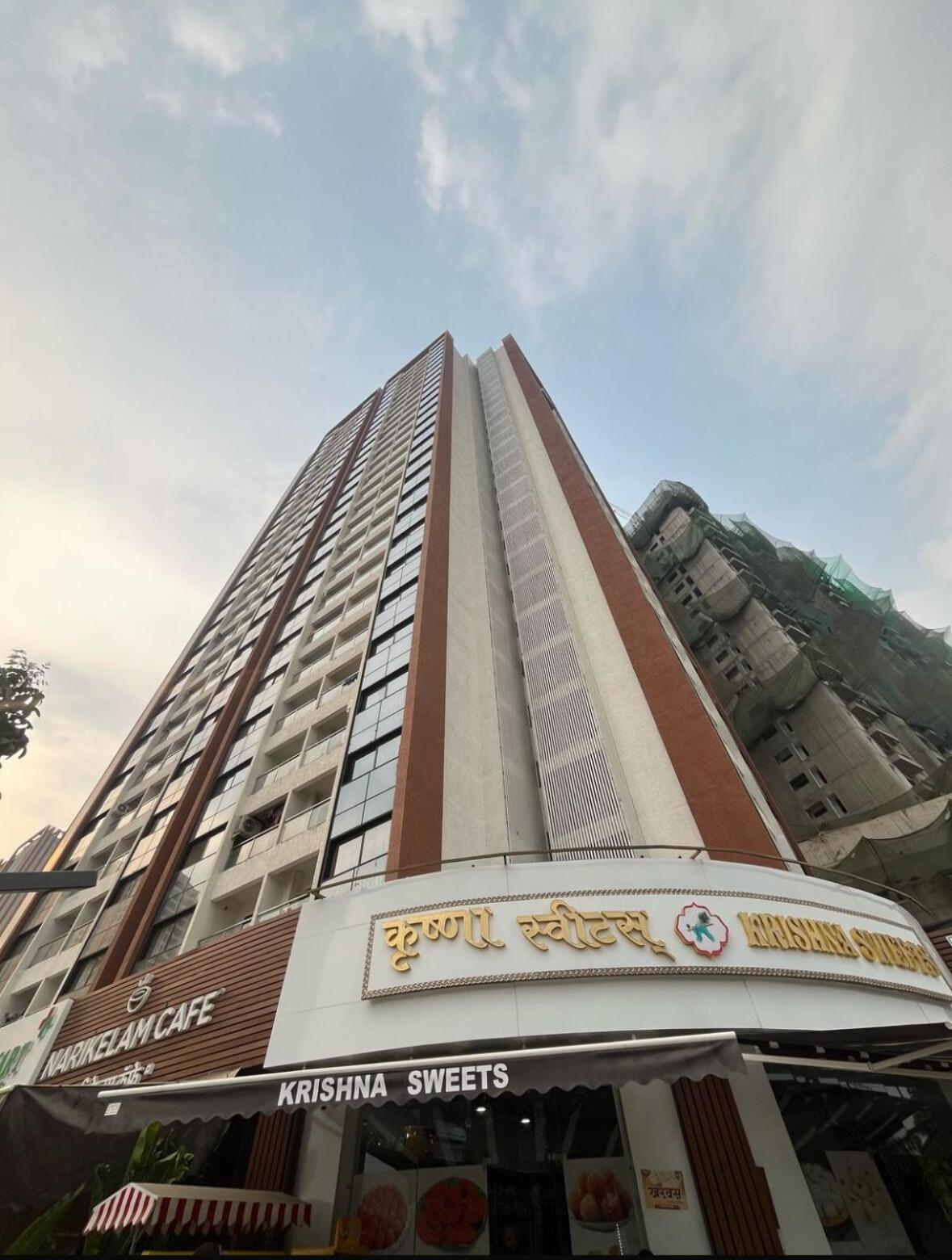 Sonyas Riverside Haven 21 1bhk Near Eon It Park