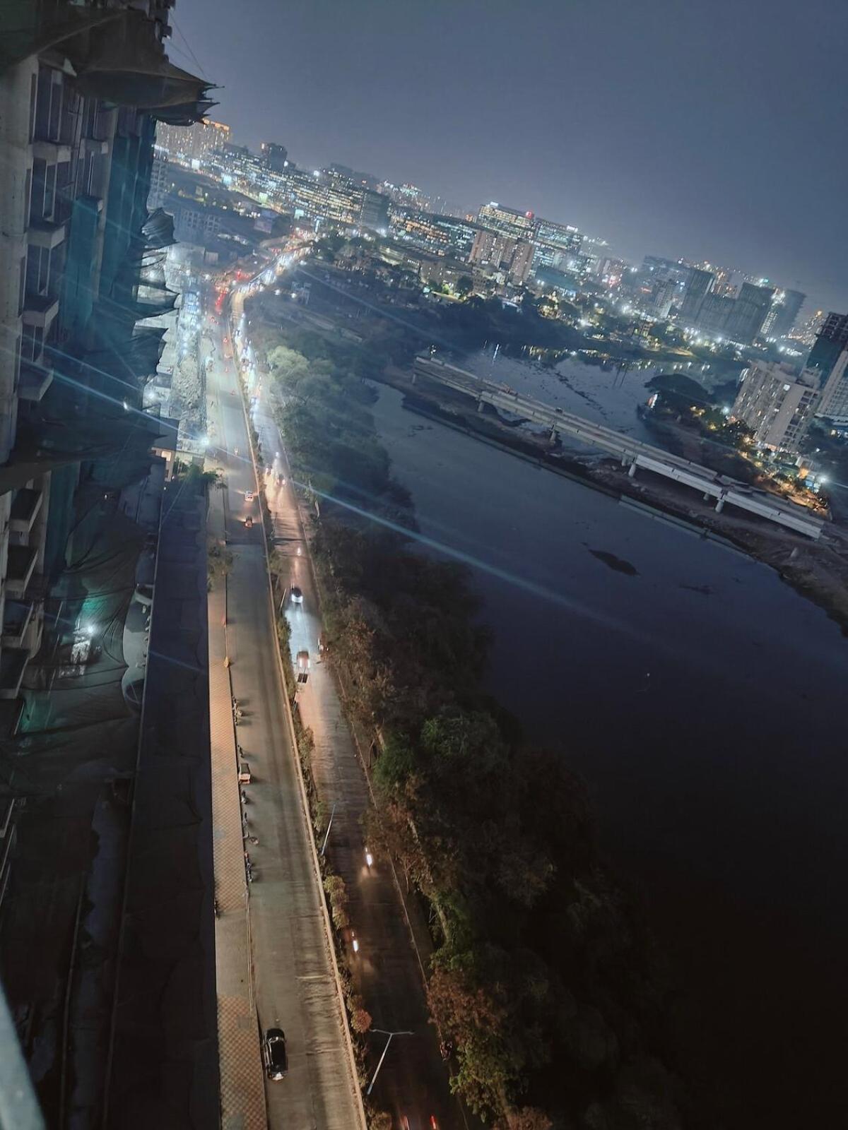 Sonyas Riverside Haven 21 1bhk Near Eon It Park *